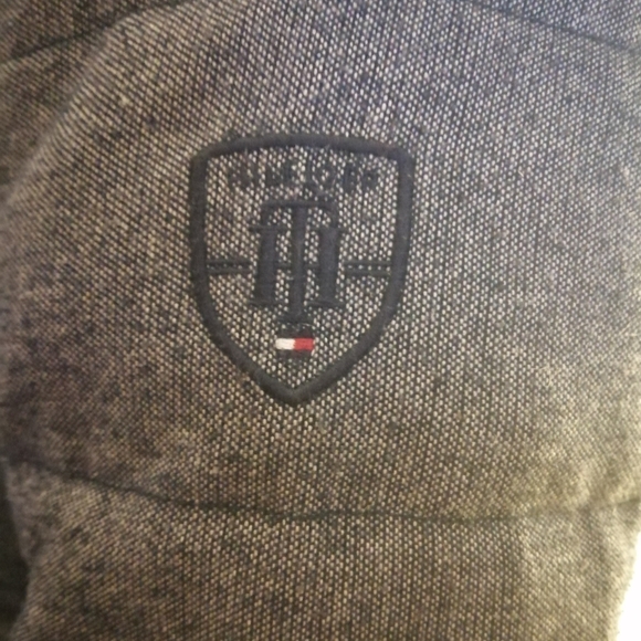 EUC men's XL Tommy Hilfiger downfilled jacket - Picture 4 of 8